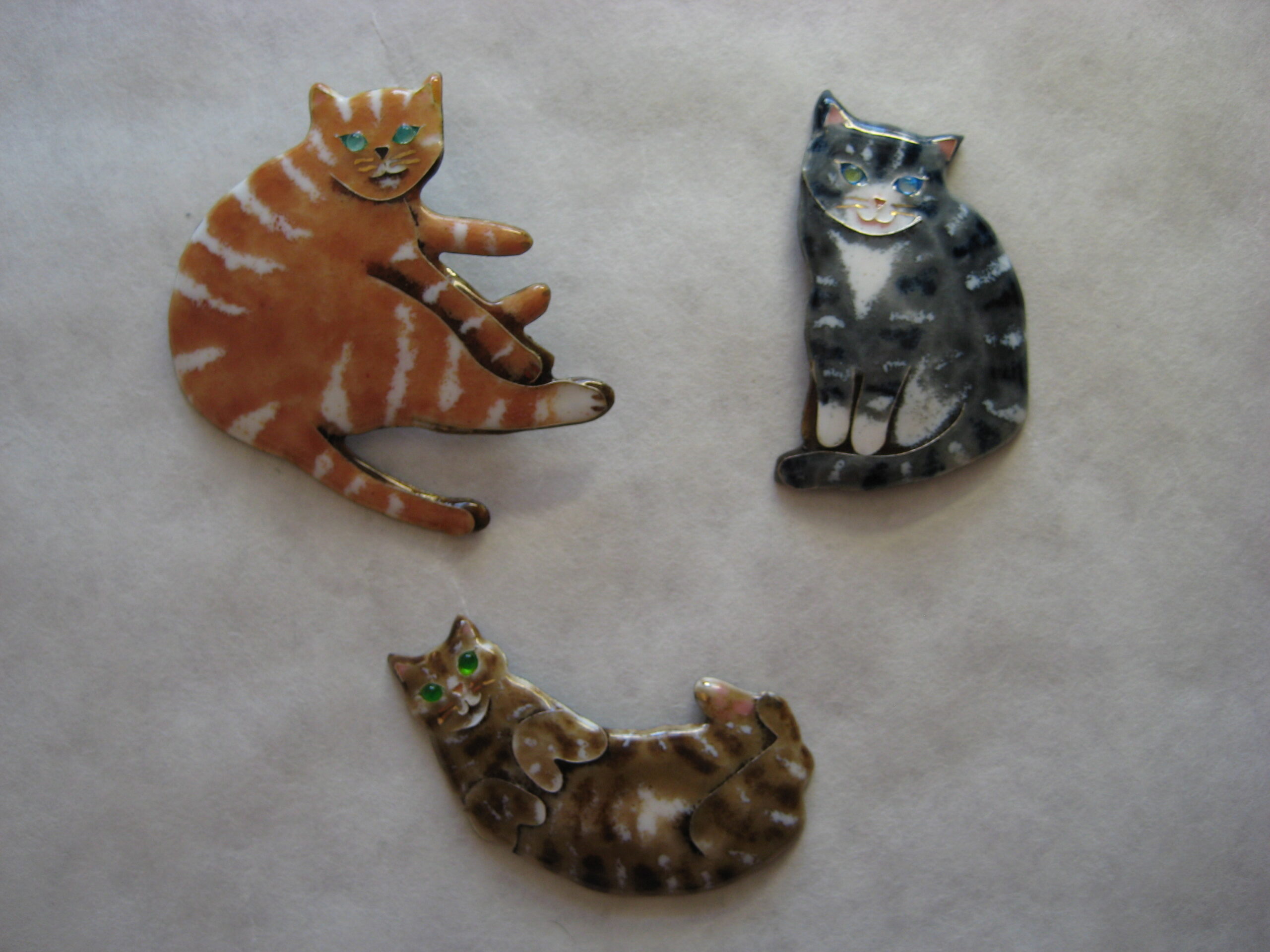 About enamelling cats